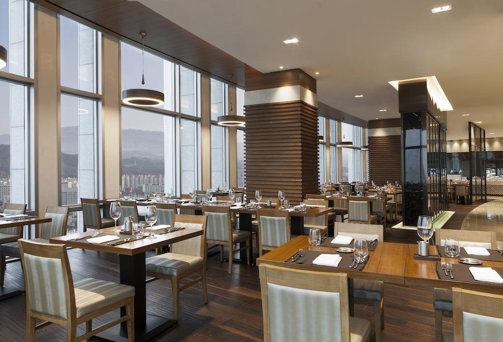 YSK Furniture customized restaurant furniture plywood restaurant furniture-1